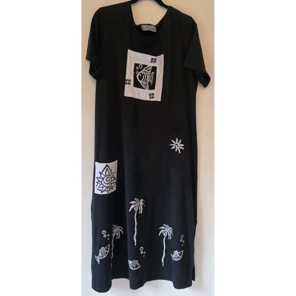 Cover Charge Vintage Tropical Style Women's Cotton Knit Dress in Black And White